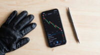 Hedge Funds Ramp Up Bearish Sterling Bets on Andy Burnham Risk